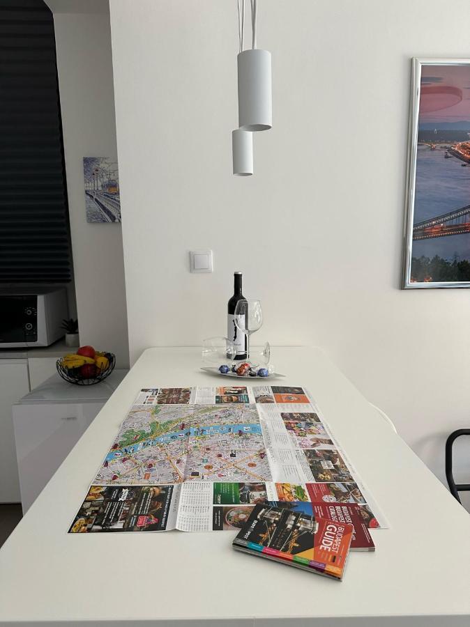 Sweet Apartment *